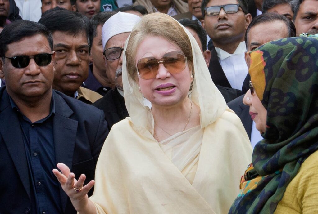 Bangladesh Politics 84812.jpg