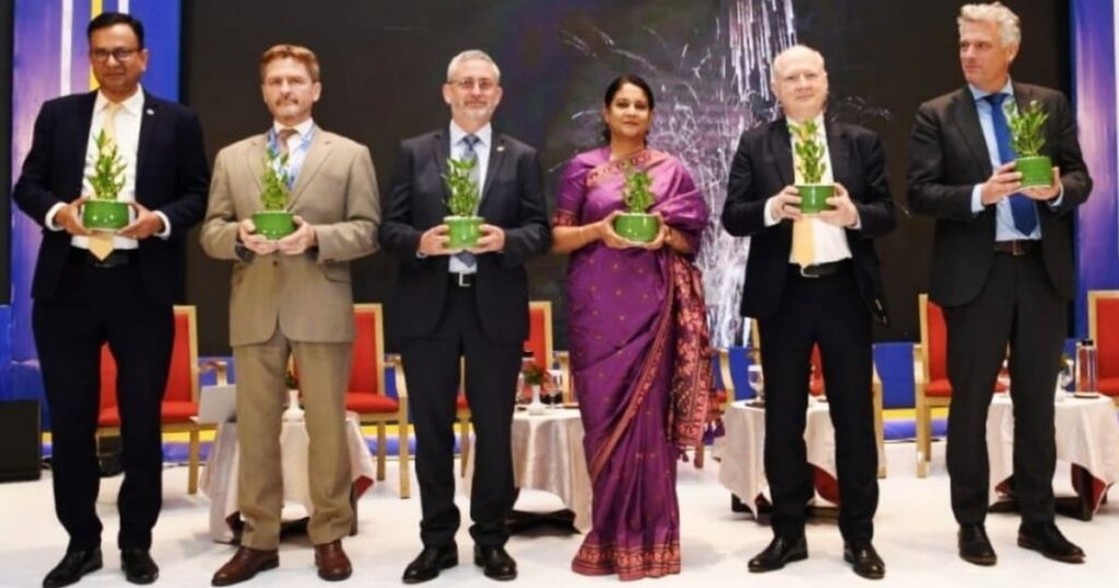 Rizwana 70dda97053af24c8d95734e04e41a34e.jpg