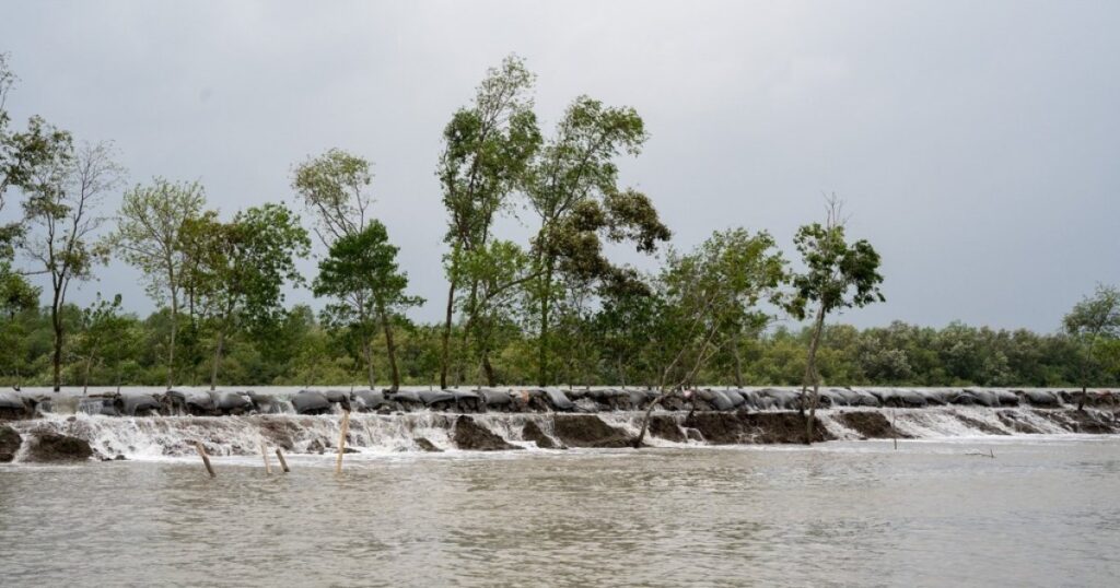 Climate change coast 743c2ec02dc46d21ea66512aaf2bd942.jpg